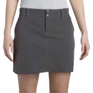KUHL women’s Strattus skort size 8 grey mid length